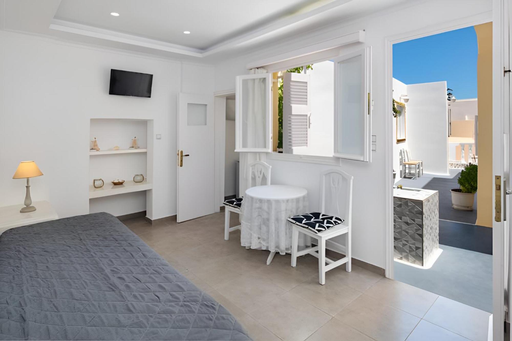 Vinas Place City Center Fira  Exterior foto